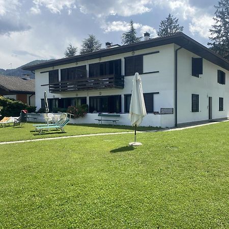 Fronte LagoResidencegarden, Moderno Appartamento Calceranica al Lago Exterior foto